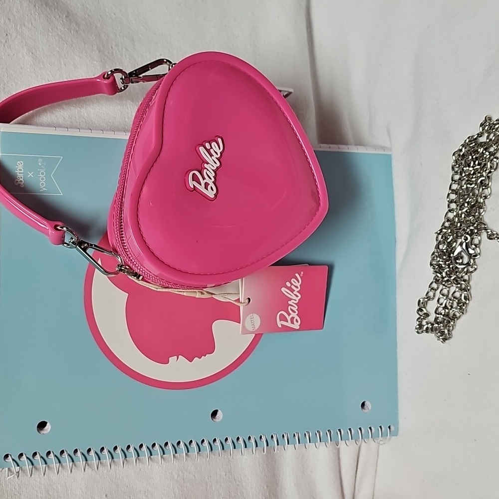 Barbie × Miniso Barbie Series Small Jelly Heart Bag With Detachable Strap - Picture 1 of 15